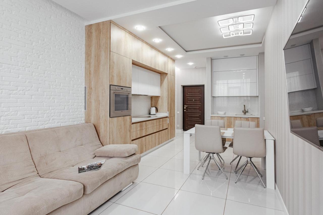 Apartament Kadorr オデッサ エクステリア 写真